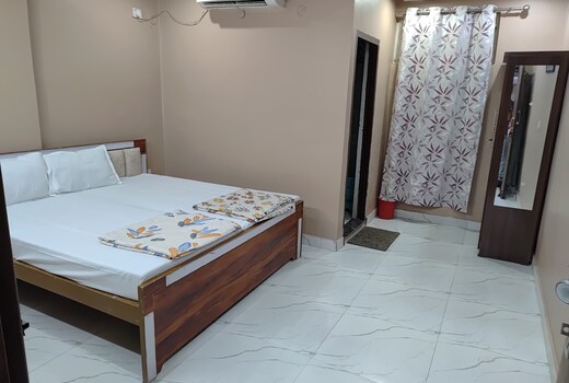 Shrigopal Guest House