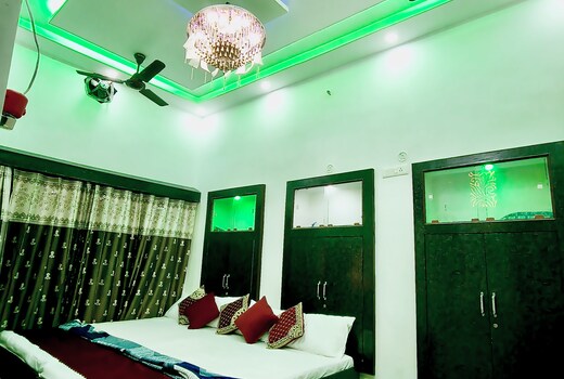 Shri Ji Divine Homestay