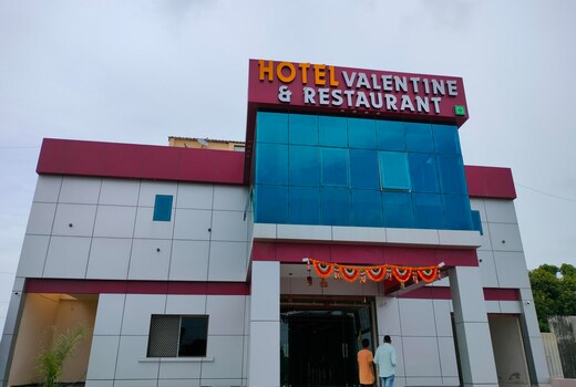 Hotel Valentine and Restaurant