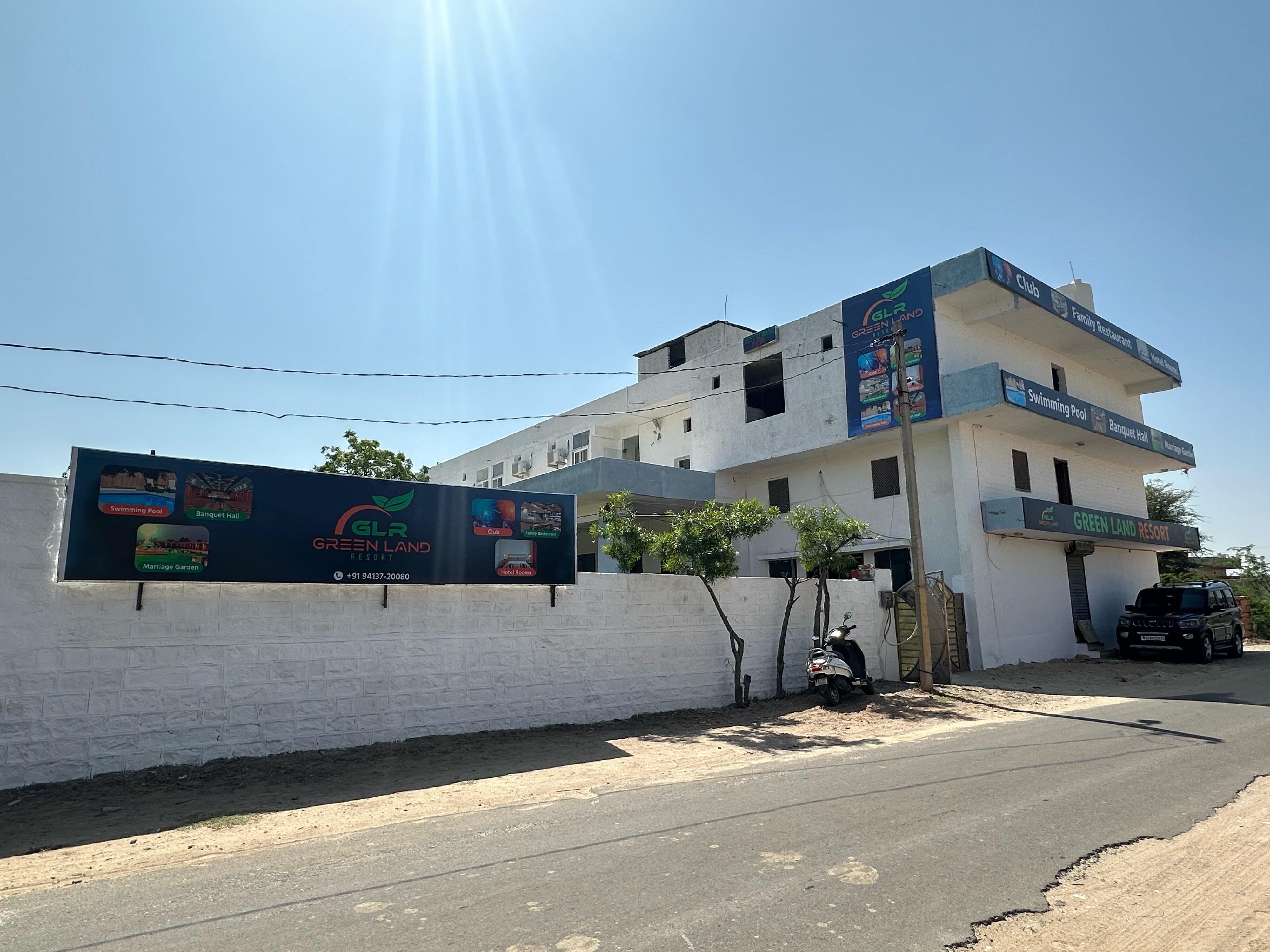 Green Land Resorts