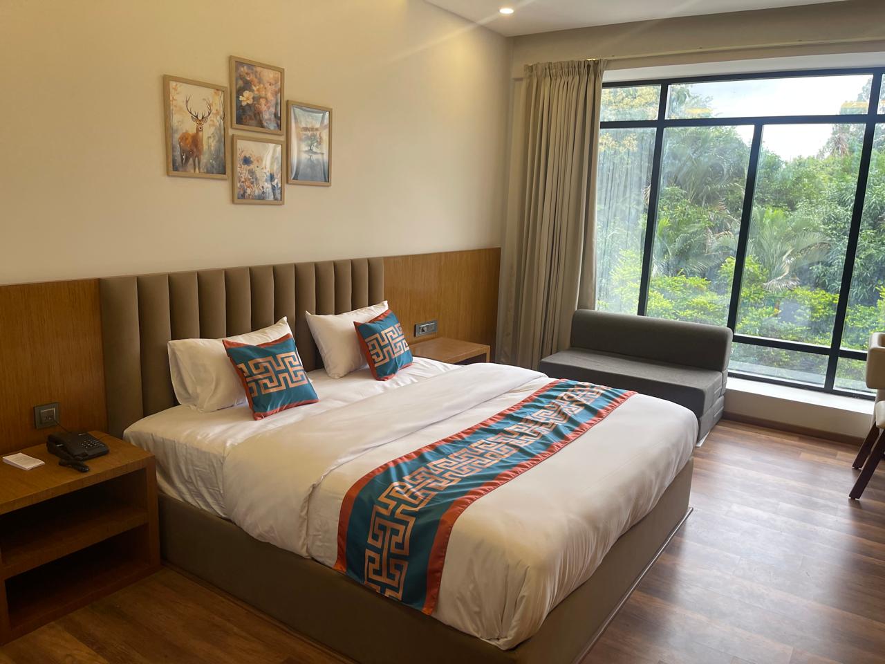 Hotel Aashraya