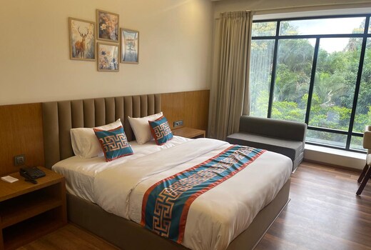 Hotel Aashraya