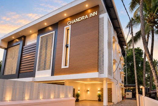 CHANDRA INN