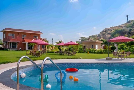 StayVista at Hillside Paradise w/ Outdoor Pool