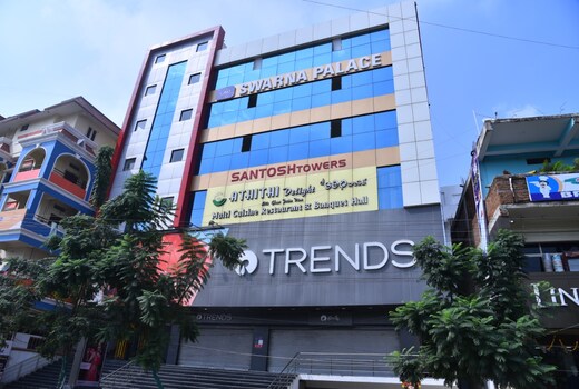 Hotel Swarna Palace
