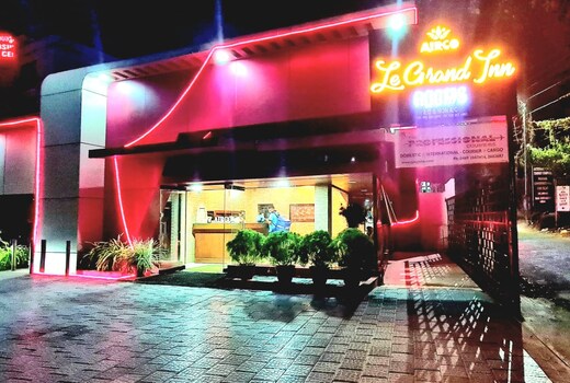 AIRCO Le Grand Inn