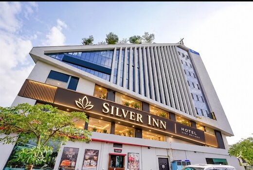 Hotel Silver Inn