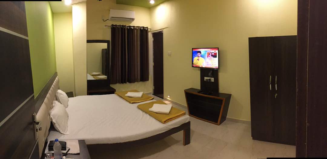 Hotel Om Executive
