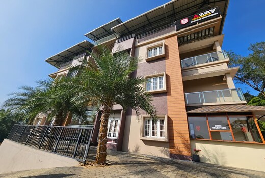 Azay Luxurious Apartment