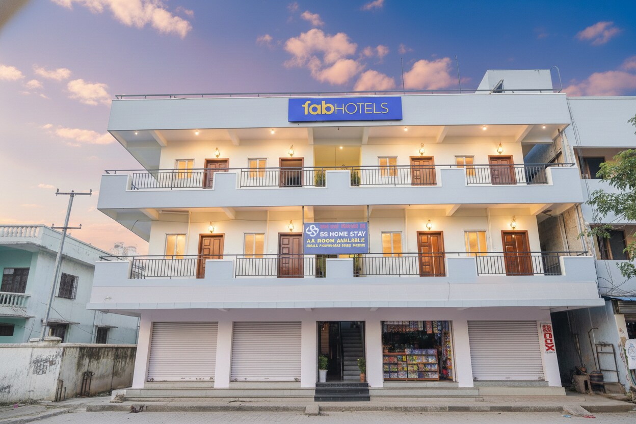 FabHotel SS Suites