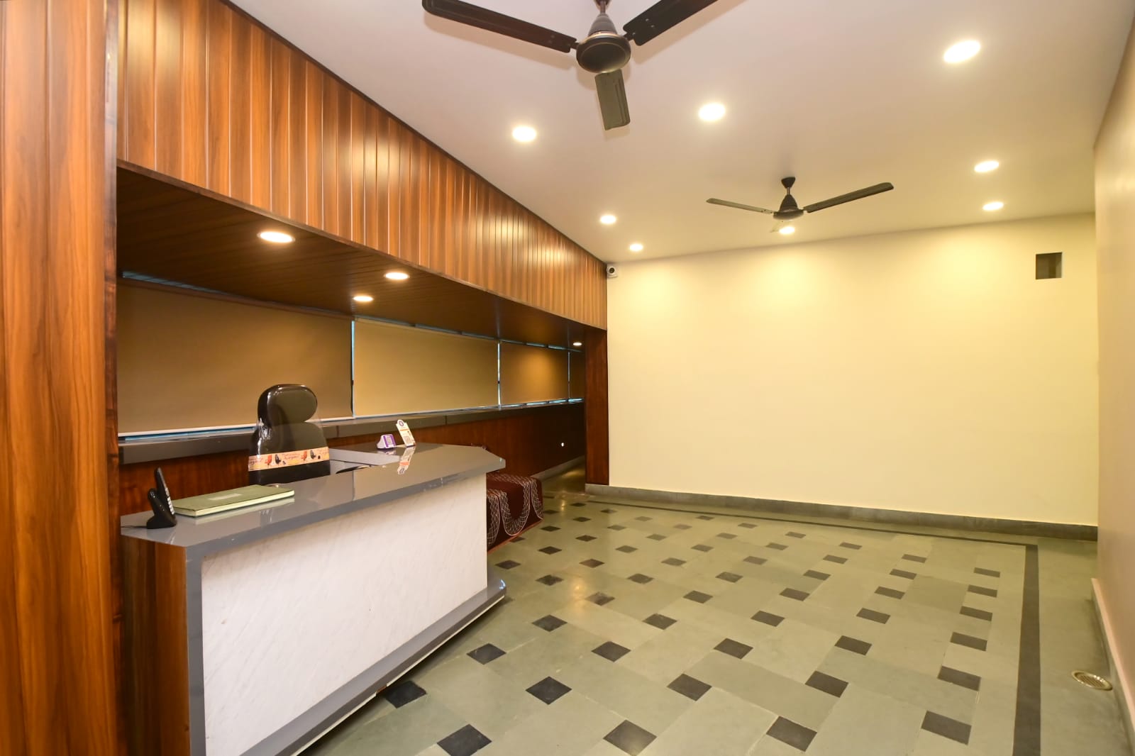 Rock On Hotel Restaurant And Bar