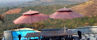 Lemongrass Hill Eco-Retreat