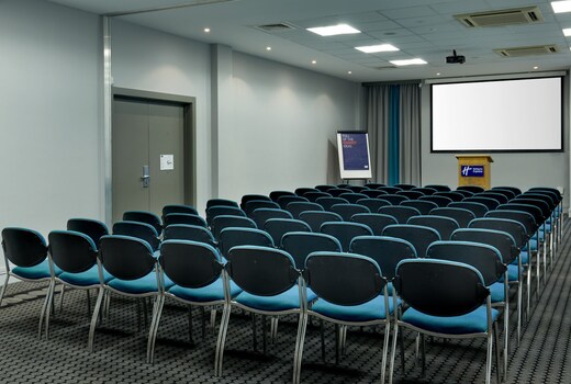Holiday Inn Express Belfast City