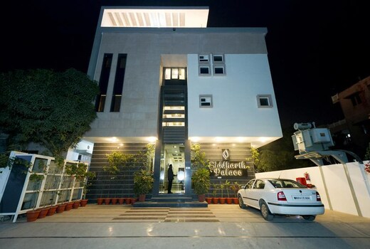 Hotel Siddharth Palace