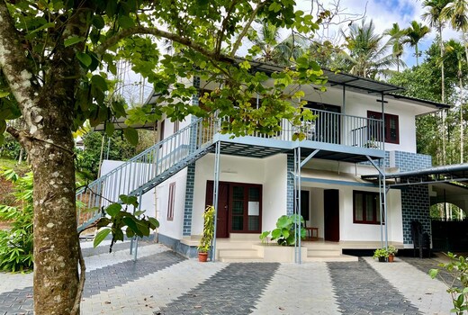 COZY COVE FARM VILLA WAYANAD