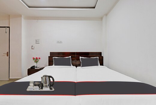 Hotel O Lakhi Guest House