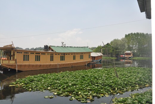 Bob Marley Houseboat