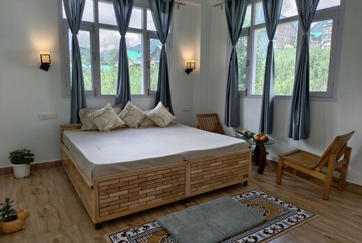 The Nomad Nook Manali