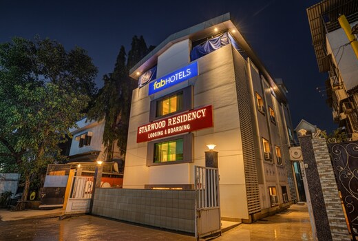 FabHotel Starwood Residency - 100m from Dr DY Patil Stadium
