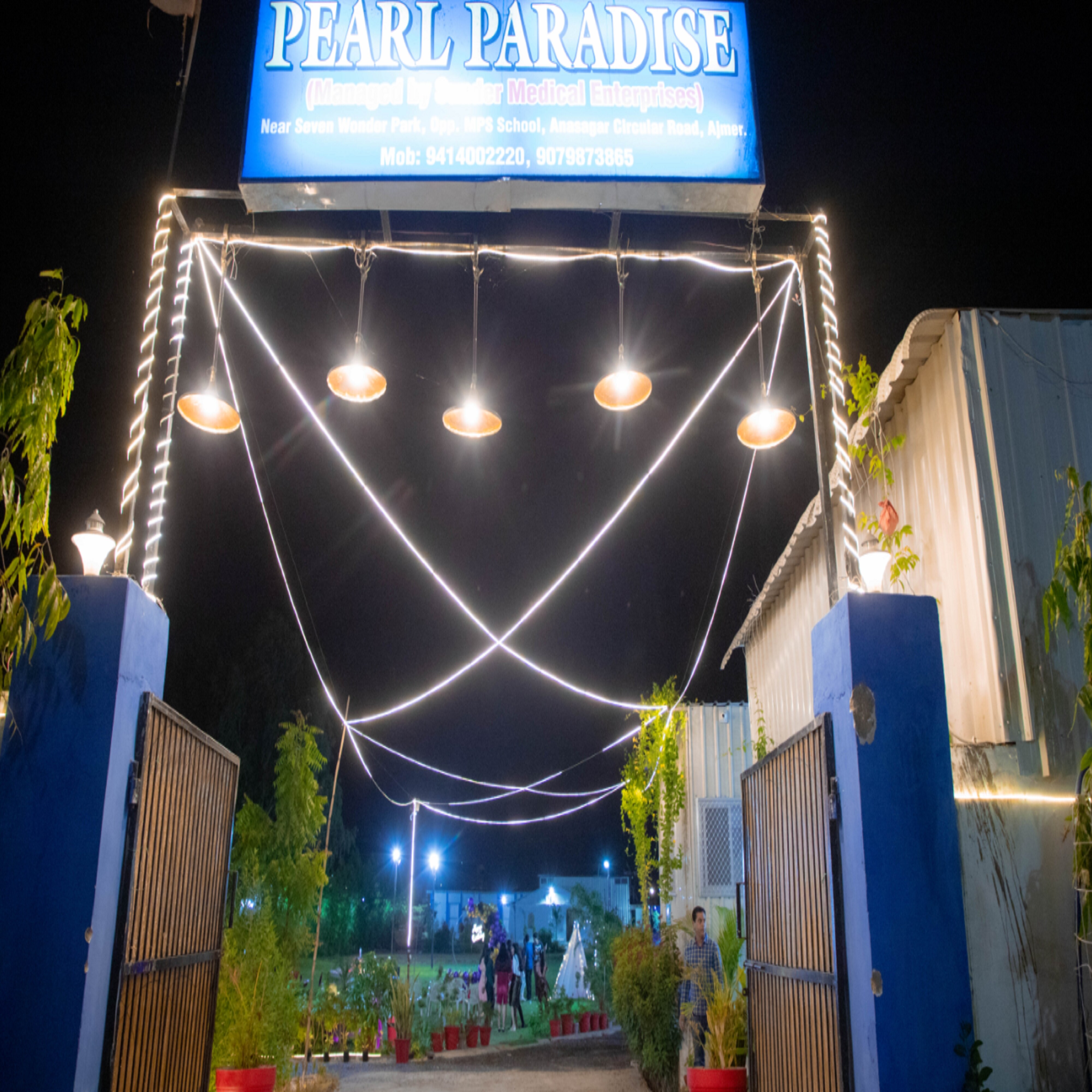 Hotel Pearl Paradise