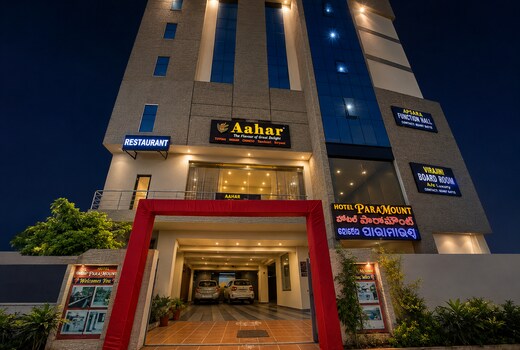Hotel Paramount