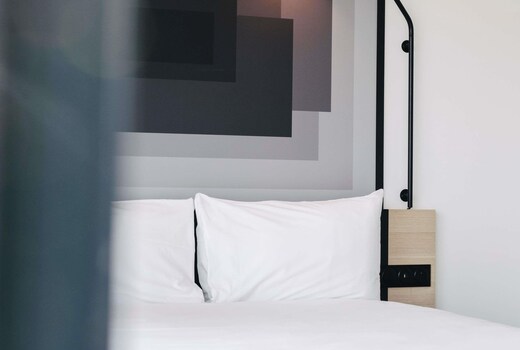 Ibis Rouen Centre Rive Droite Pasteur