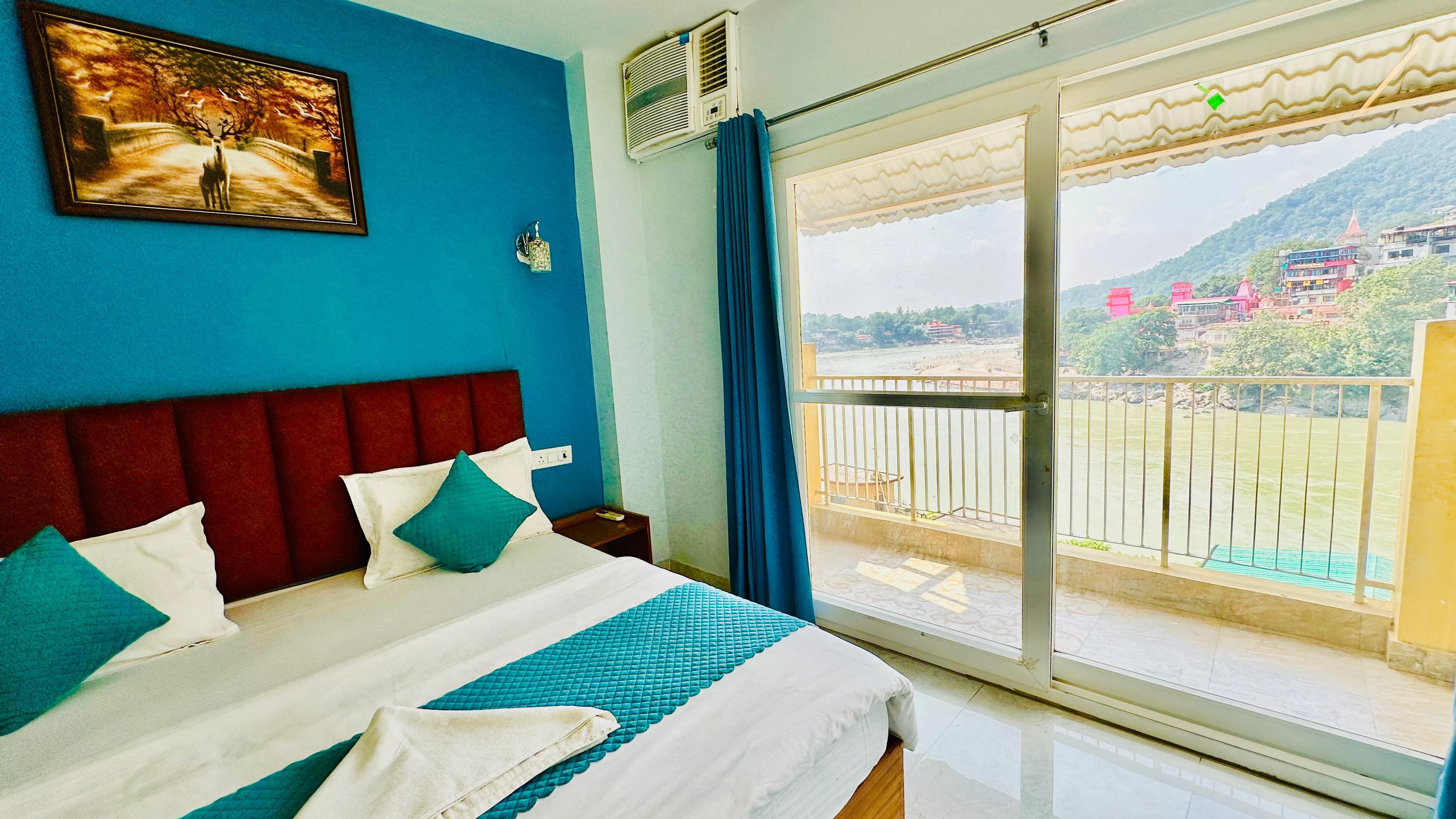 The Peninsulla Laxman Jhula