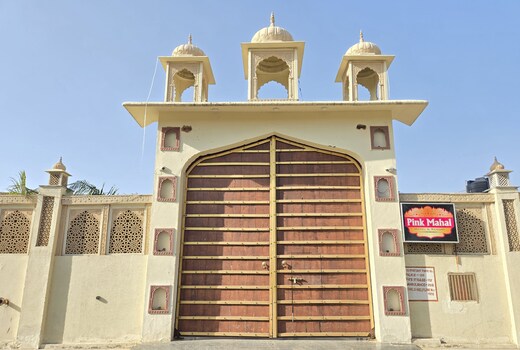 Pink Mahal Resort & Hotel