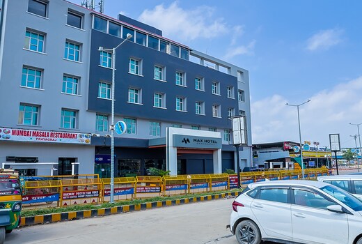 Max Hotel Prayagraj