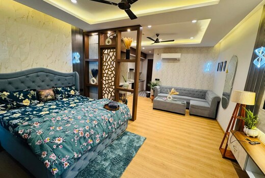 CloudSTAYNOIDA