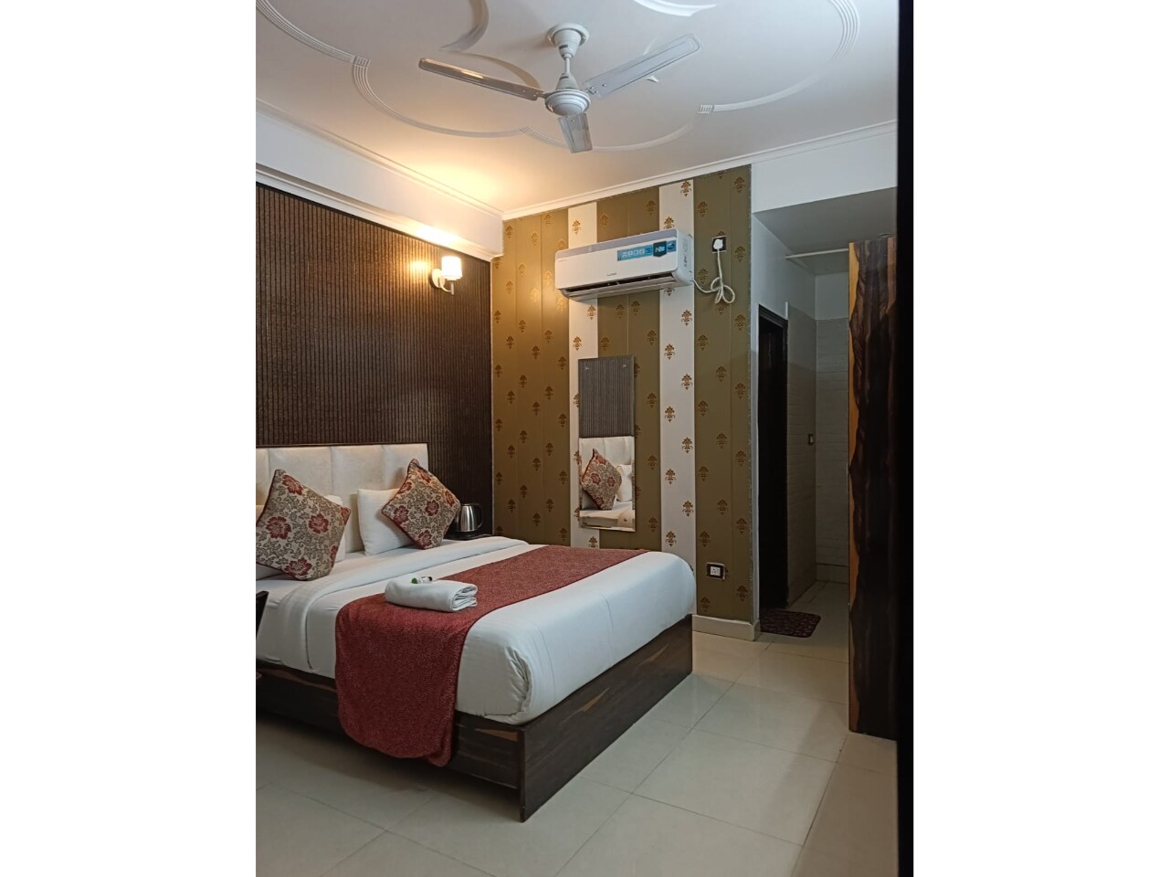M.K. Hotels & Restaurant