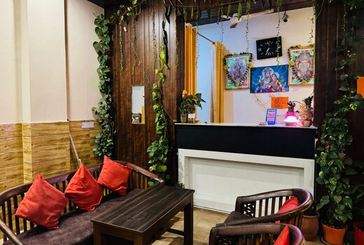 Preet Homestay Prince Chowk