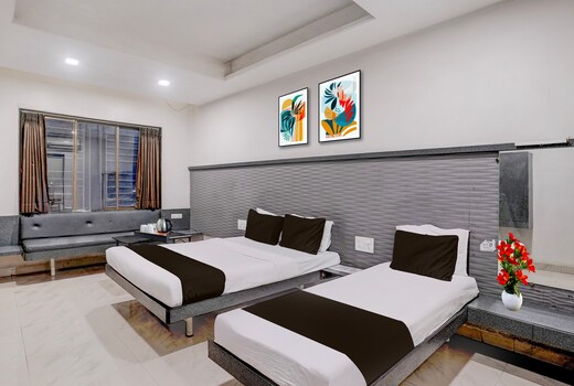Hotel O Kolhapur Gate Formerly Tanwani Lodging