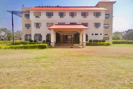 Hotel Regency Bina