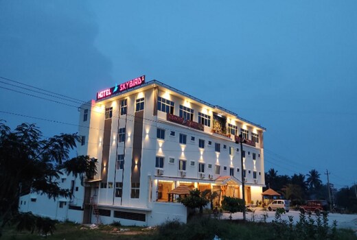 Hotel Sky Bird