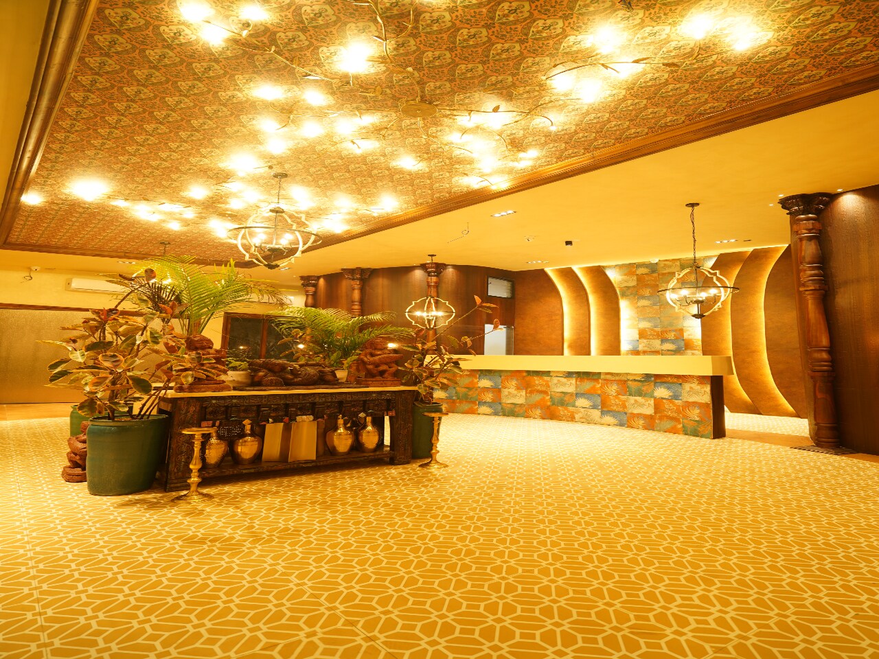 SHREENARAYANEE FARMS AND RESORT