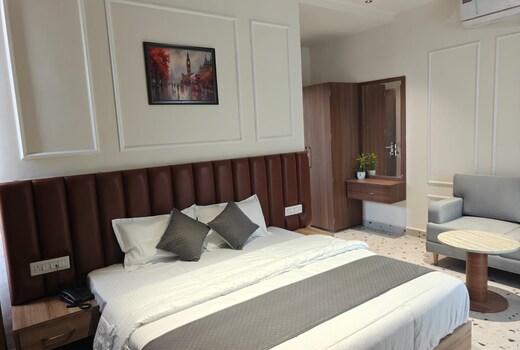 HOTEL NATRAJ