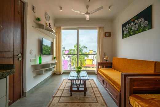 Calangute Luxury 1 BHK Pool Apartment with Gym