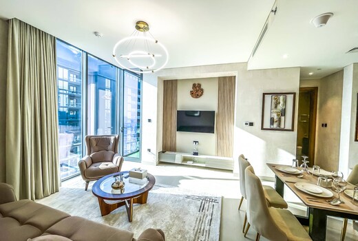Luxury 2BR Holiday Home CV B2508