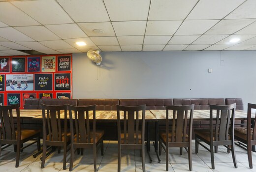 Collection O Harsh Hotel & Restaurant