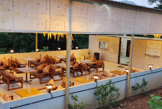Anavi Resort
