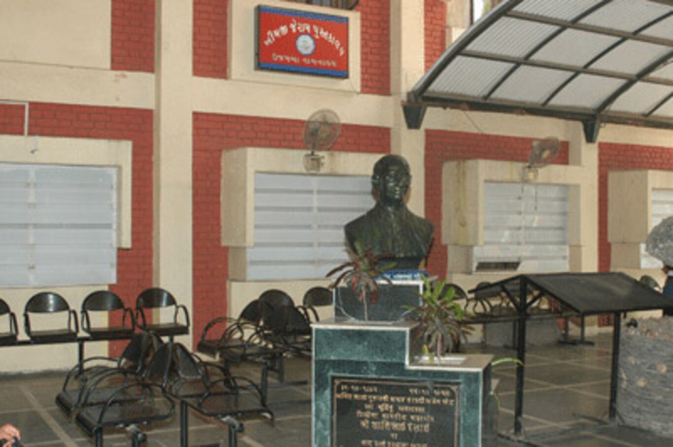 Main gallery