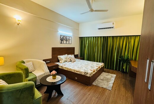 Elite studio in Dehradun