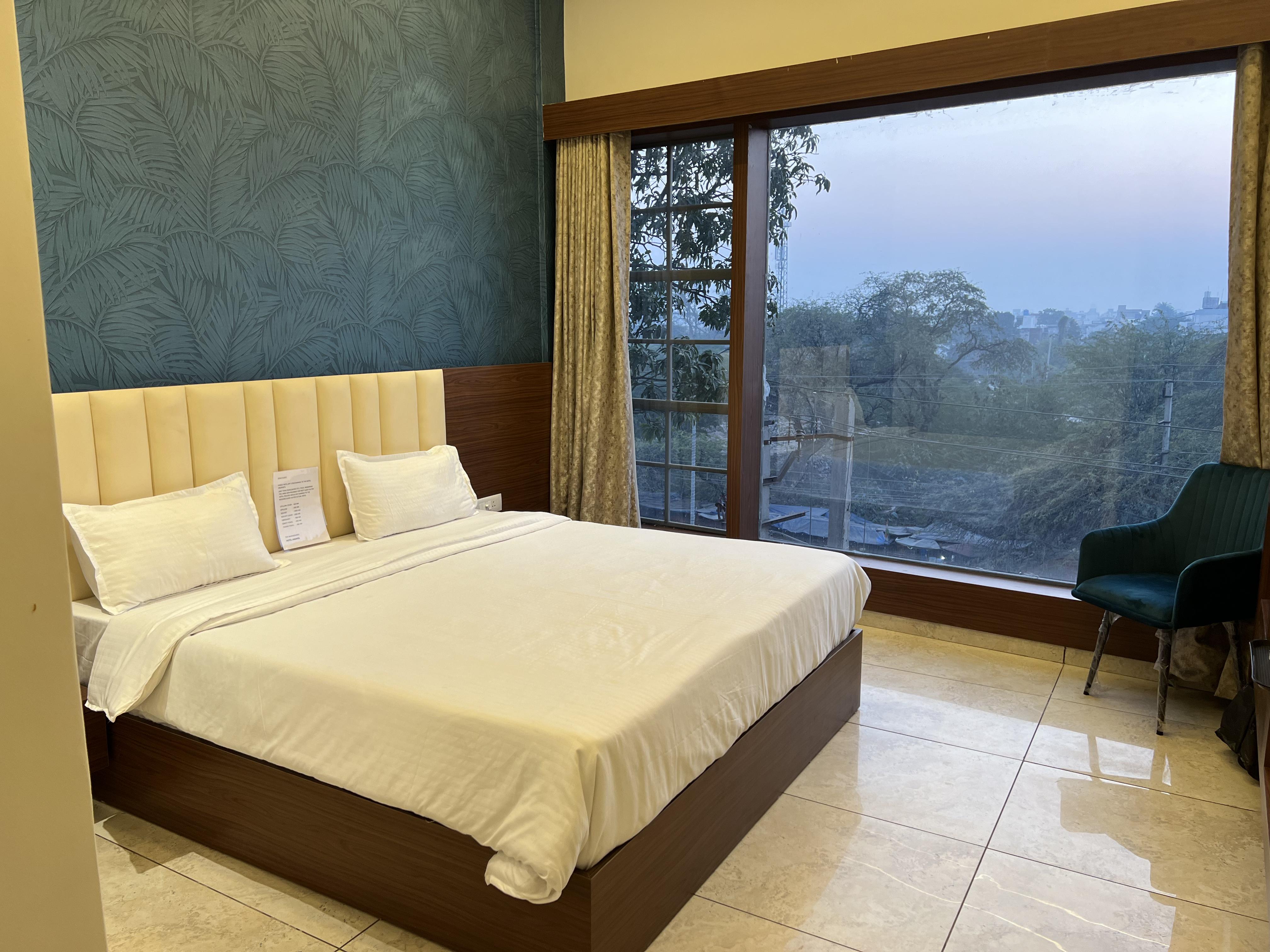 Hotel Ananta