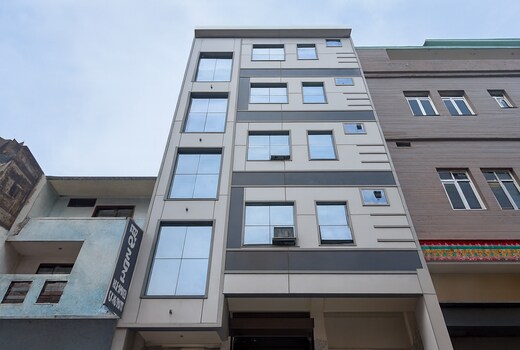 Hotel Silver Palace, Kanpur