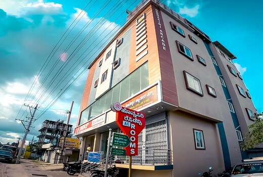 HONNASIRI RESIDENCY
