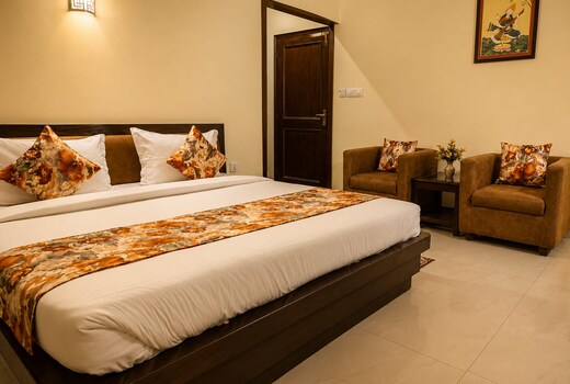 Hotel Maiden Residency