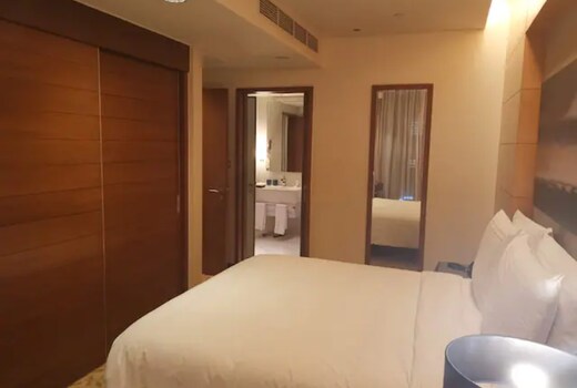 Luxury 3 Bed-Address Dubai Mall