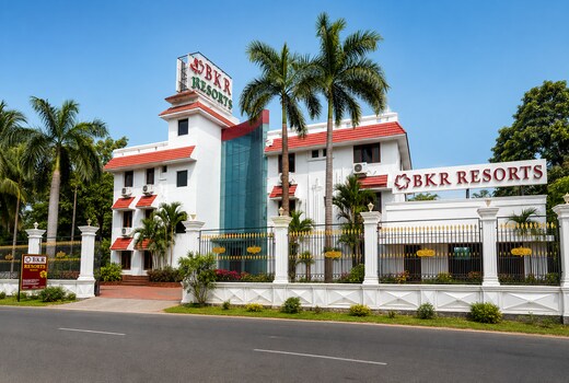 BKR RESORTS