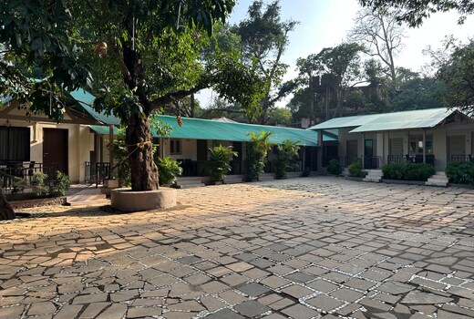 Hotel Premdeep